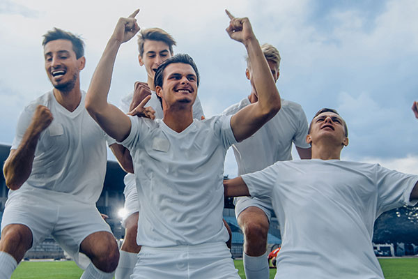 Partner werden bei Zentratex. Zusammenhalt wie in einem guten Fußballteam.